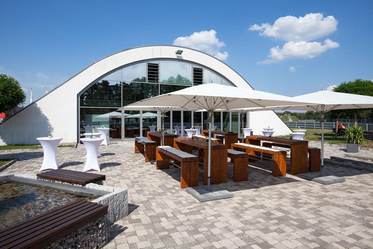 Rest der Welt PR & Marketing Event  Eventhangar Driving Center Baden image 10