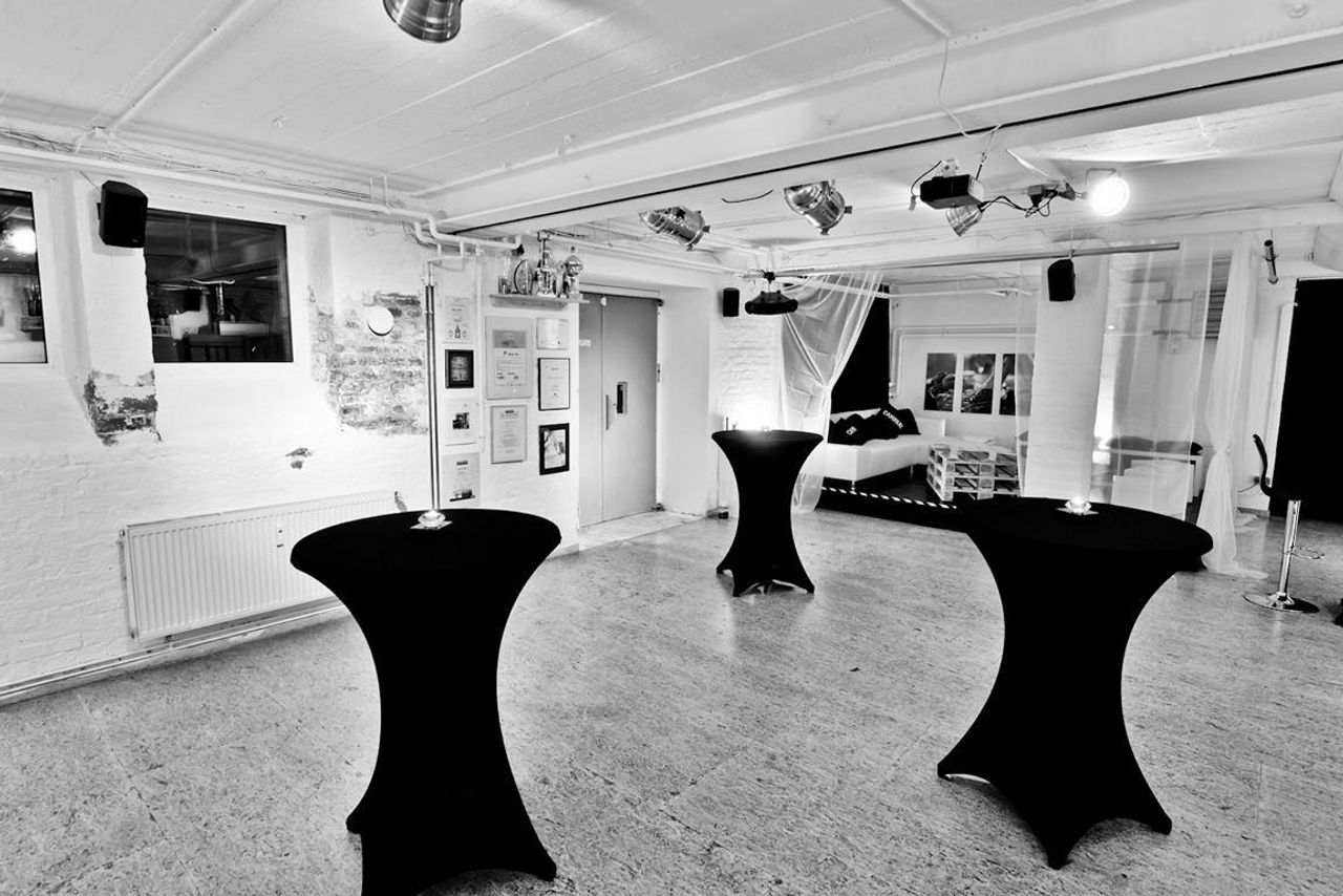 Frankfurt am Main PR & Marketing Event  Eventkeller - IN-LIVE Cocktailschule image 10