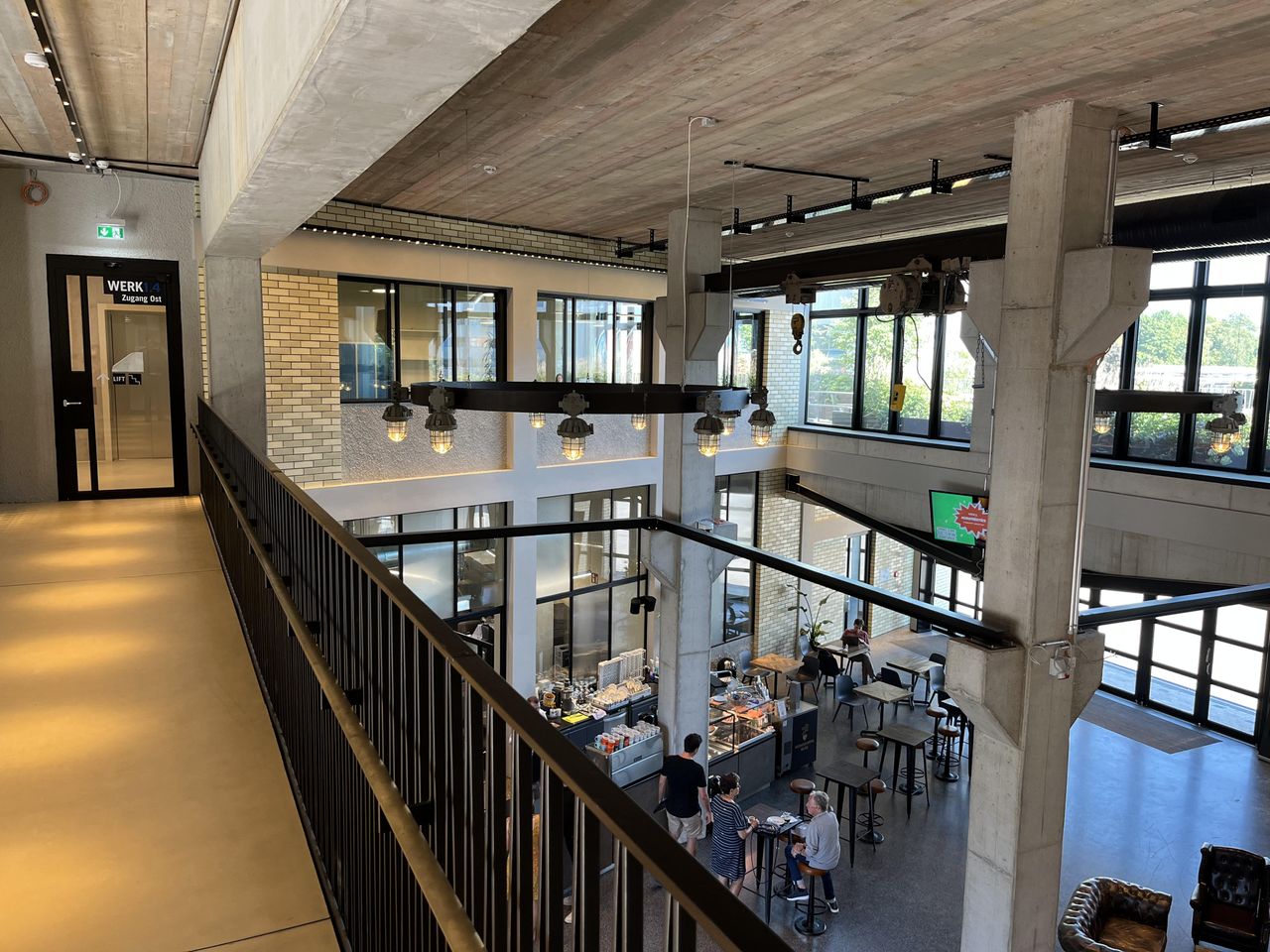 Munich Kreatives Meeting Showroom Brennerei Shop image 14