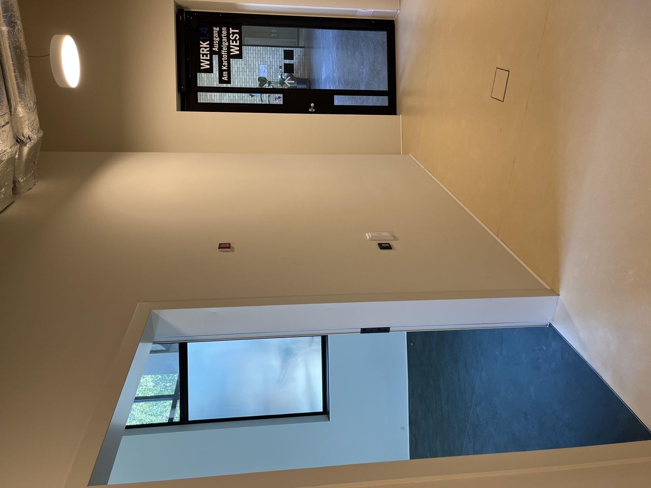 Munich Kreatives Meeting Showroom Brennerei Shop image 8