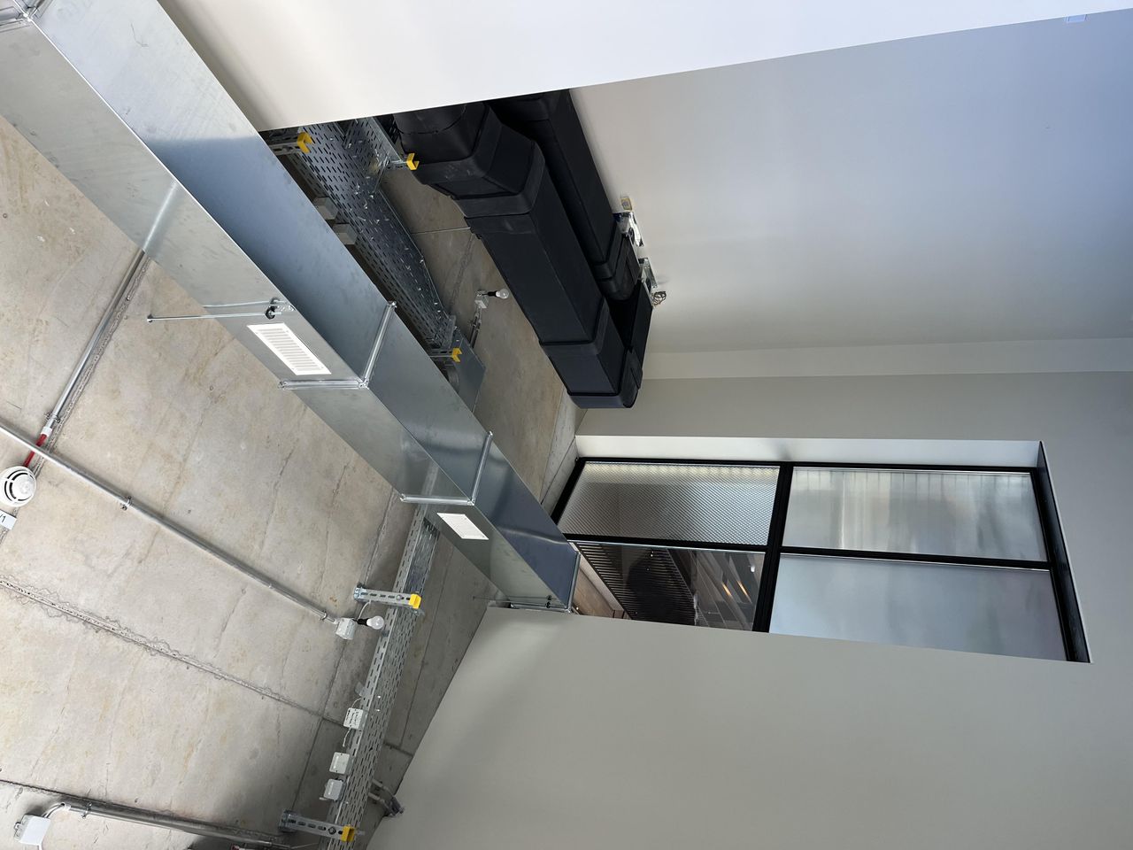 Munich Kreatives Meeting Showroom Brennerei Shop image 10