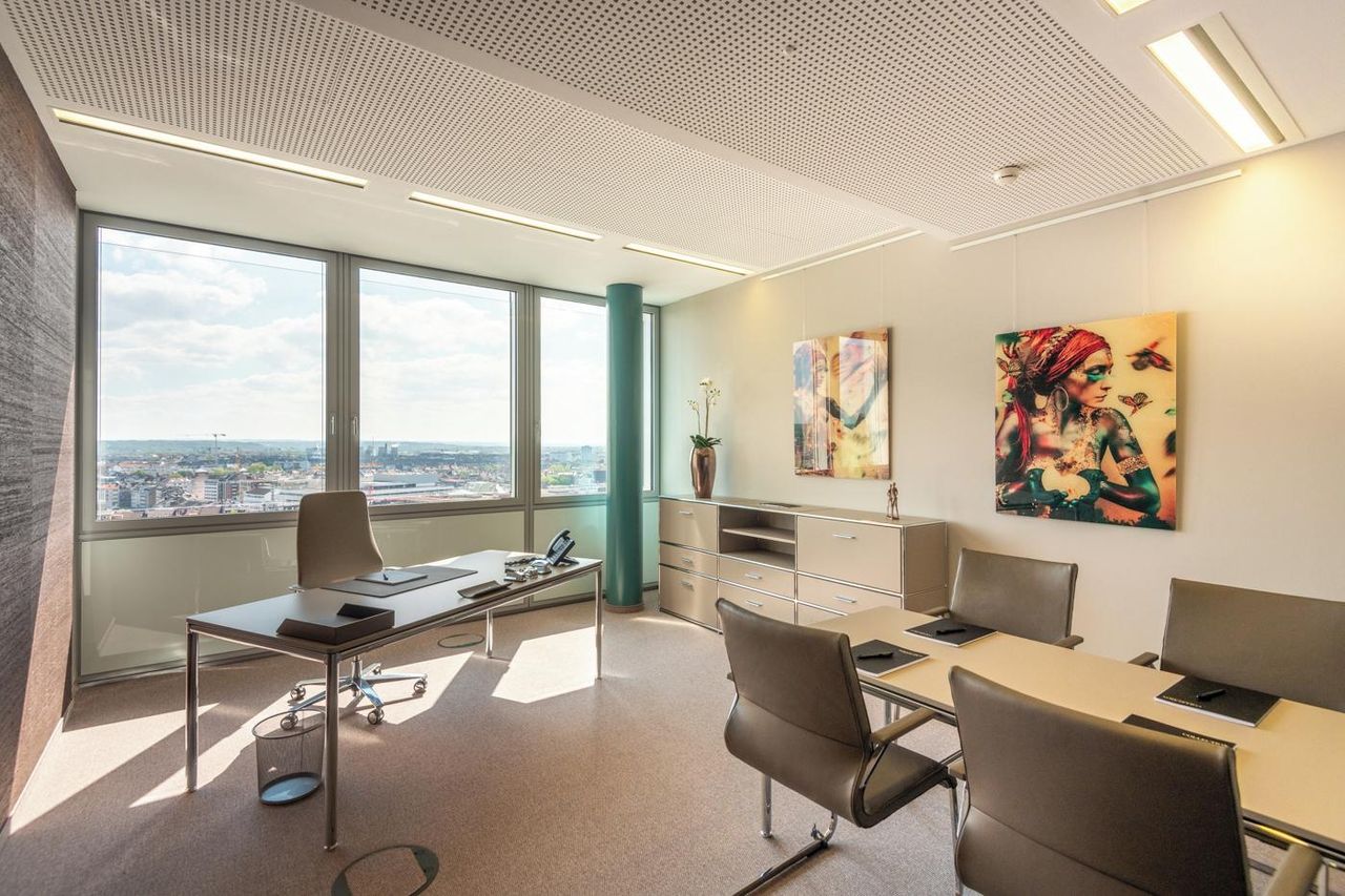 Rest of the World  Business center  image 7