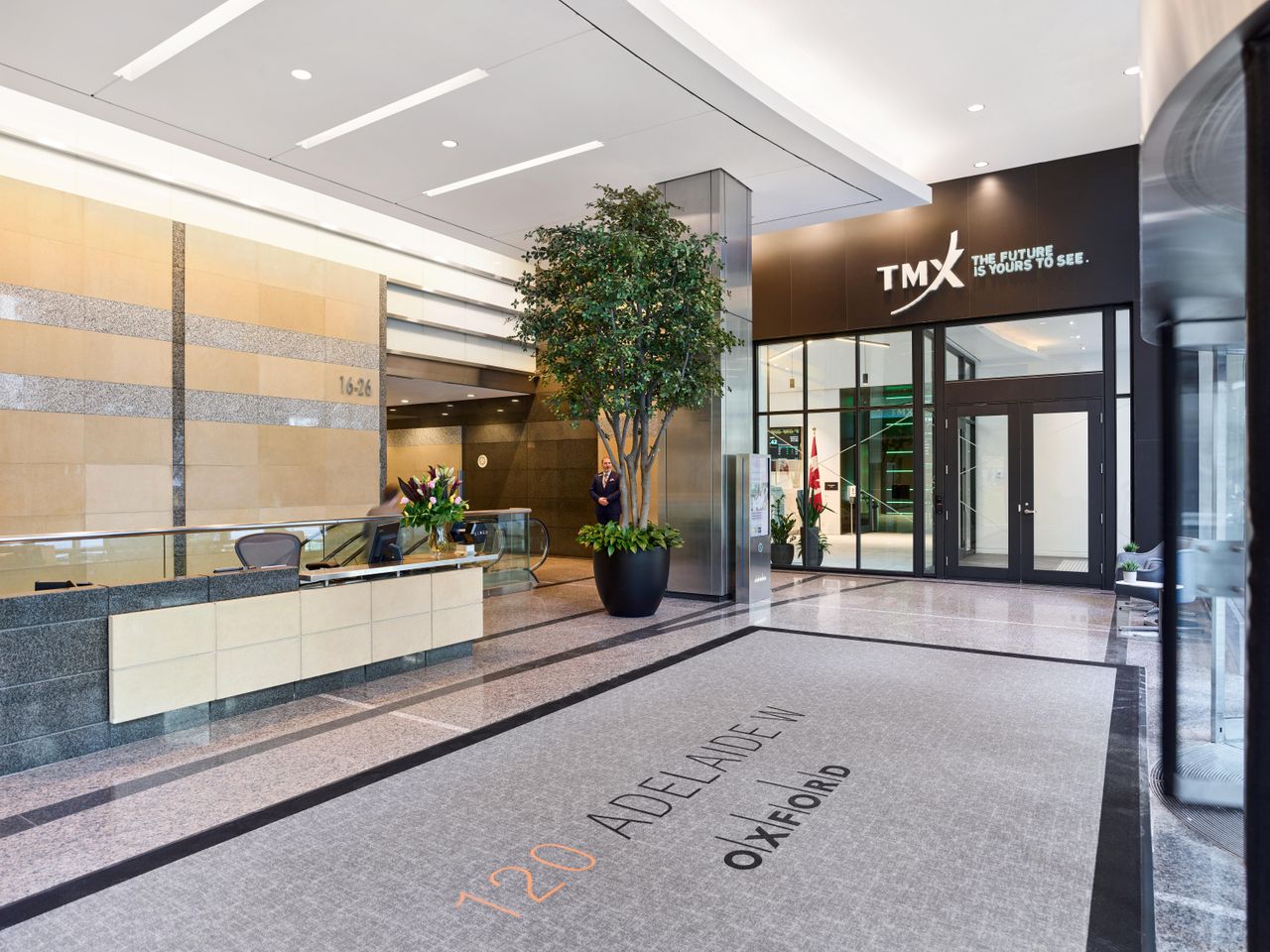 Toronto Mobile Working Coworking spaces The Professional Centre image 5