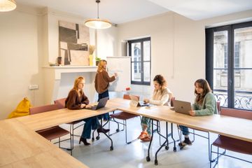 Bordeaux Creative Meeting Coworking space W'iN Gambetta image 1