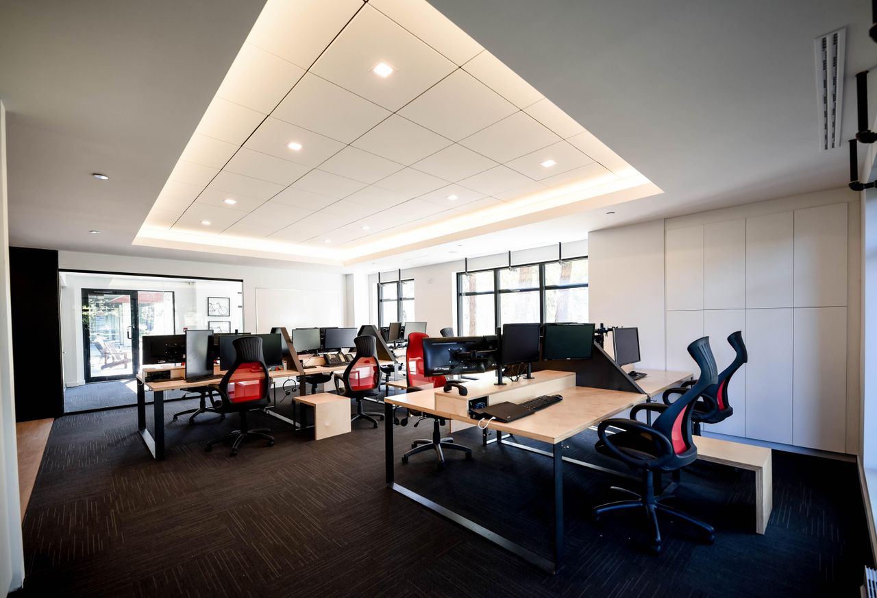 Montreal  Coworking space 2727 Coworking image 2
