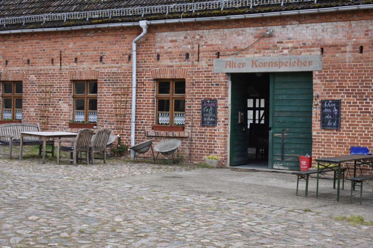 Rest der Welt PR & Marketing Event  Gut Neuensund mit Lenné-Park image 10