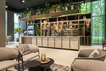 Rest der Welt   Thessa Laszlo image 0