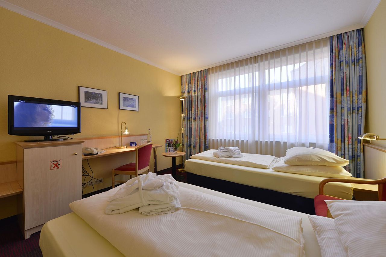 Rest of the World   Michel & Friends Hotel Lüneburger Heide image 1