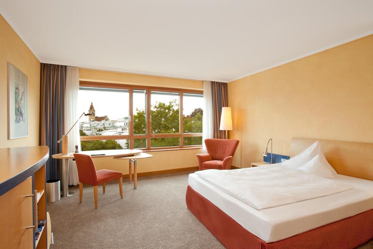 Rest der Welt   Steigenberger Hotel Remarque image 3858