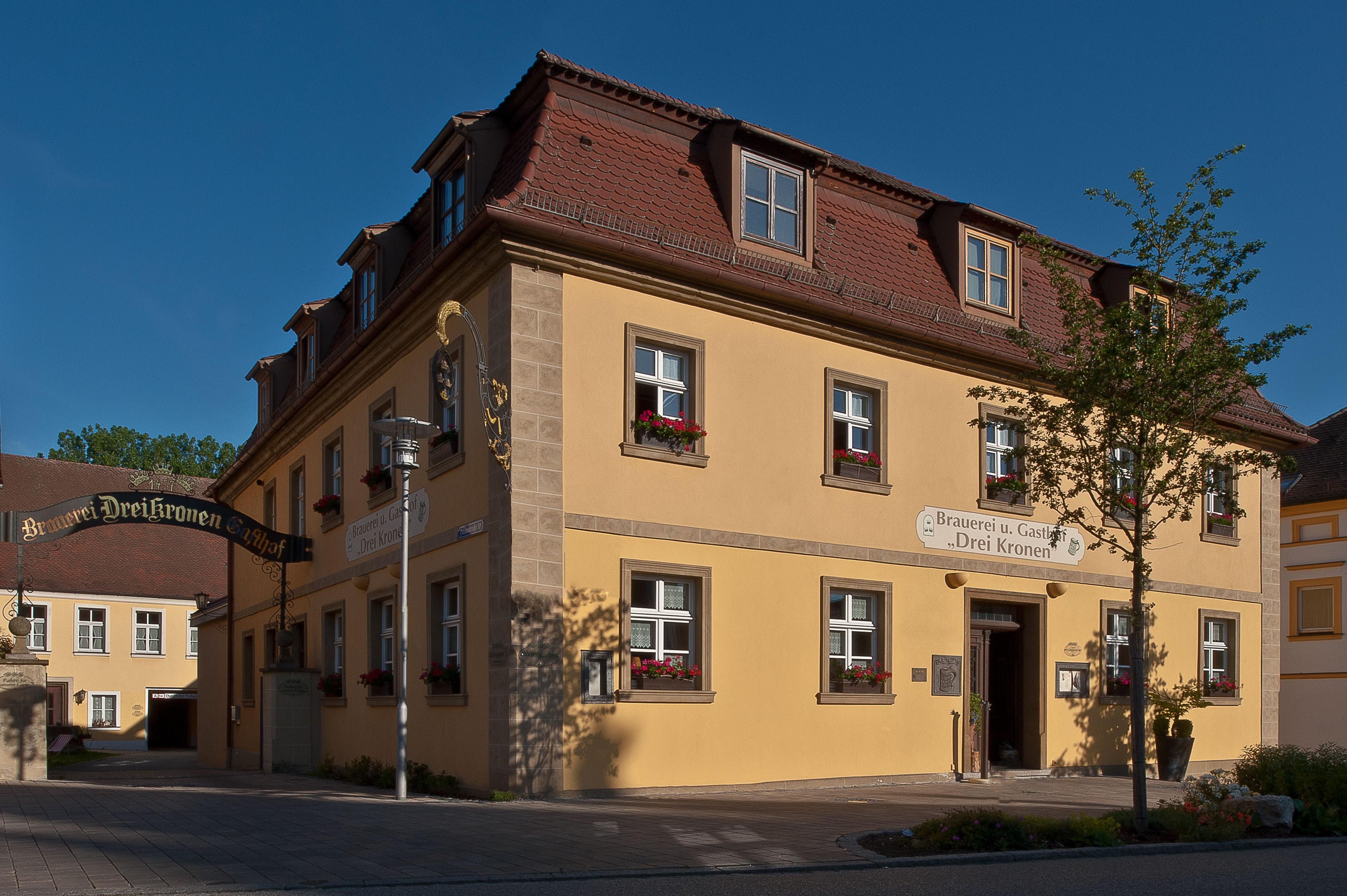 Rent Hotel & Brauereigasthof Drei Kronen Bamberger Zimmer Memmelsdorf