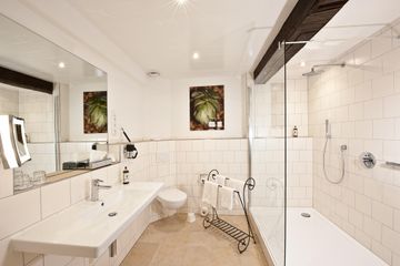 Rest of the World   Hotel & Brauereigasthof Drei Kronen image 214