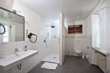 Rest of the World   Hotel & Brauereigasthof Drei Kronen image 215