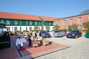 Hamburg   Steigenberger Hotel Treudelberg image 1