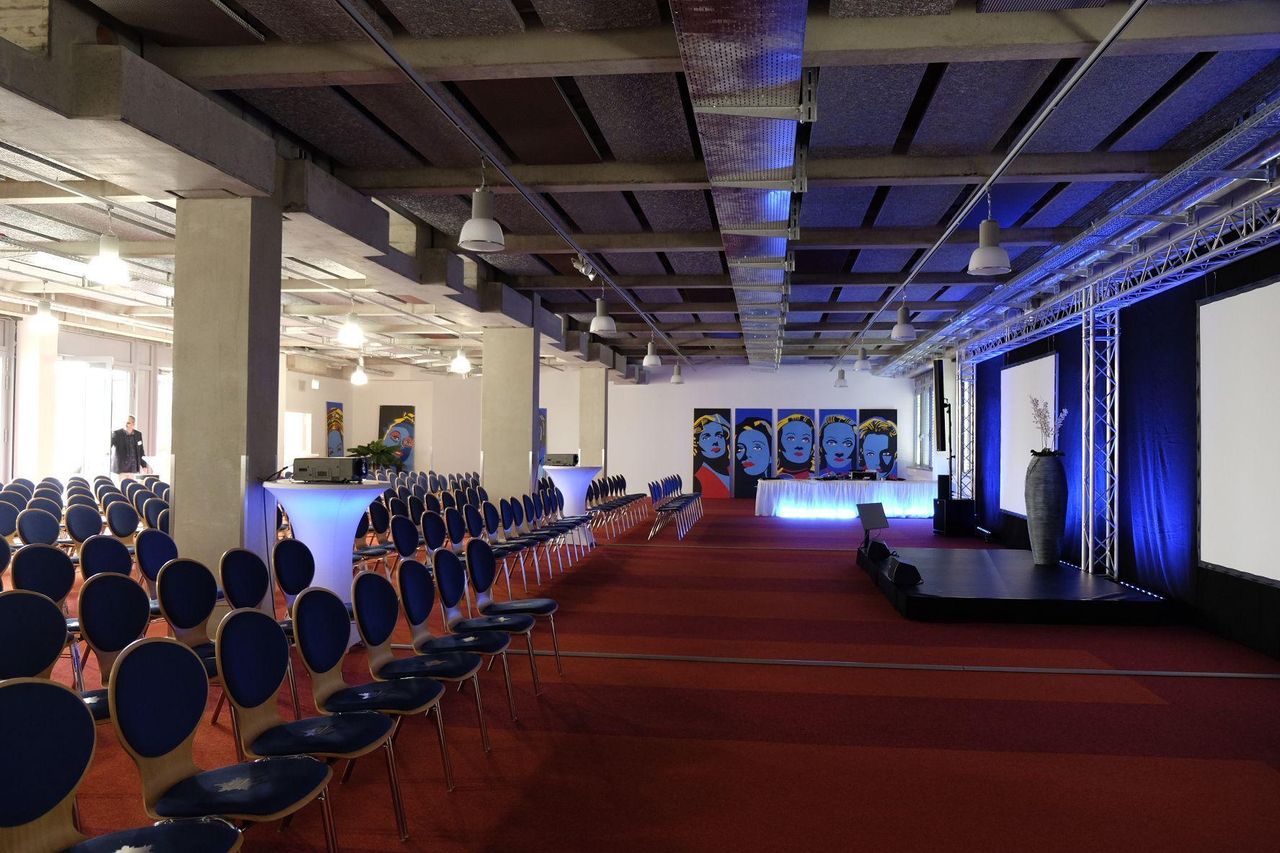 Rest of the World   GLOBANA Airport Hotel**** image 1