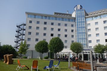 Rest of the World   GLOBANA Airport Hotel**** image 1