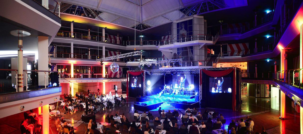 Rest of the World   GLOBANA Airport Hotel**** image 1