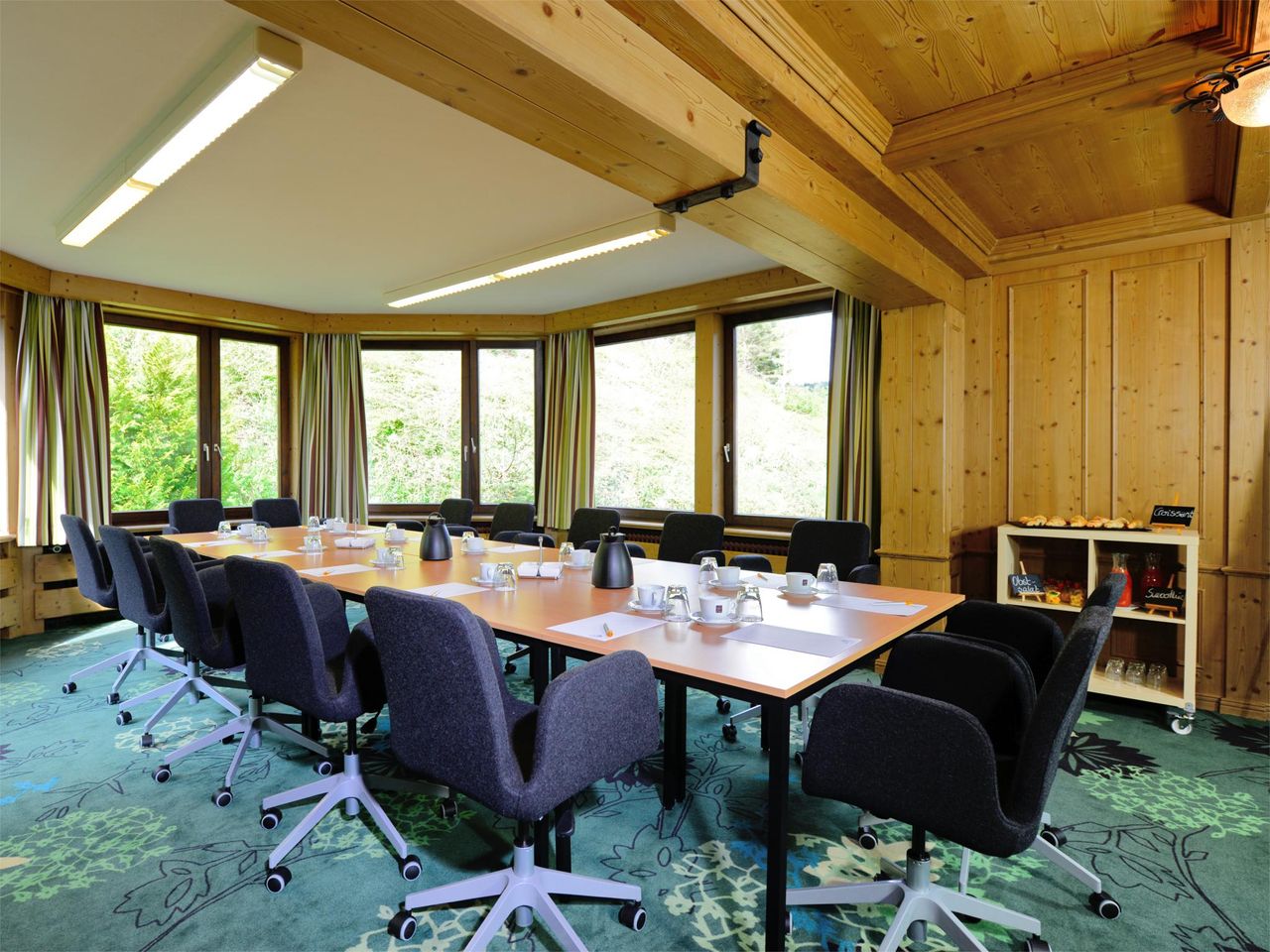 Rest of the World   Ringhotel Mönchs Waldhotel image 1