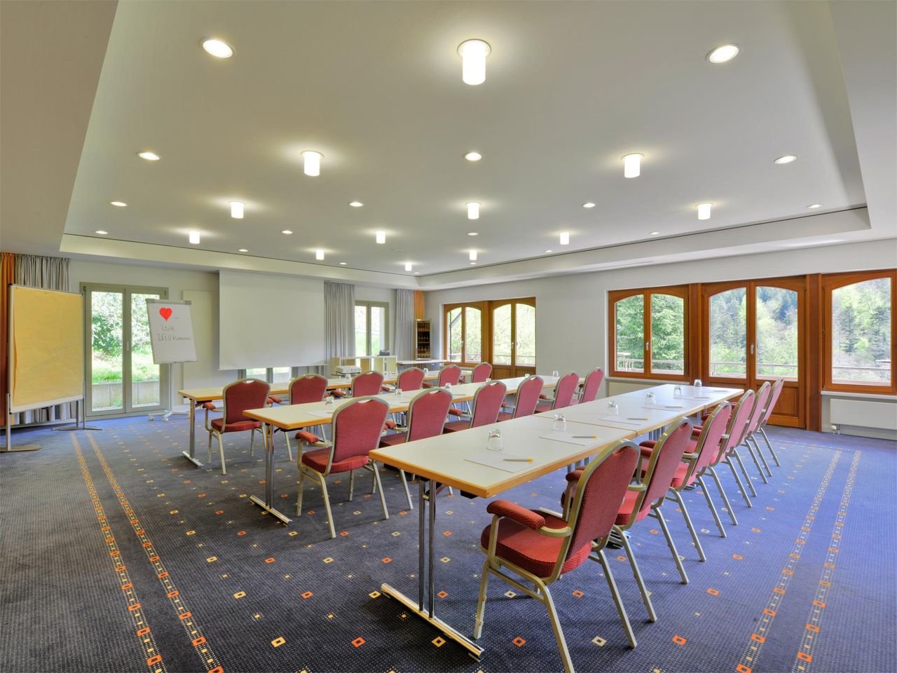 Rest of the World   Ringhotel Mönchs Waldhotel image 1