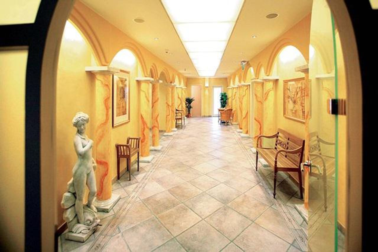 Rest of the World   Hotel Saigerhöh image 1079