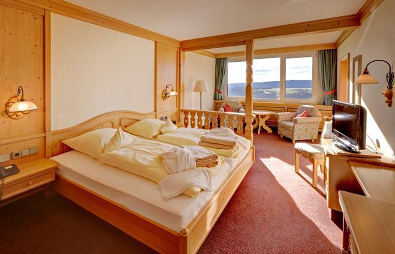 Rest of the World   Hotel Saigerhöh image 1084