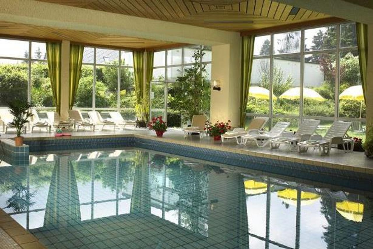 Rest of the World   Hotel Saigerhöh image 1085