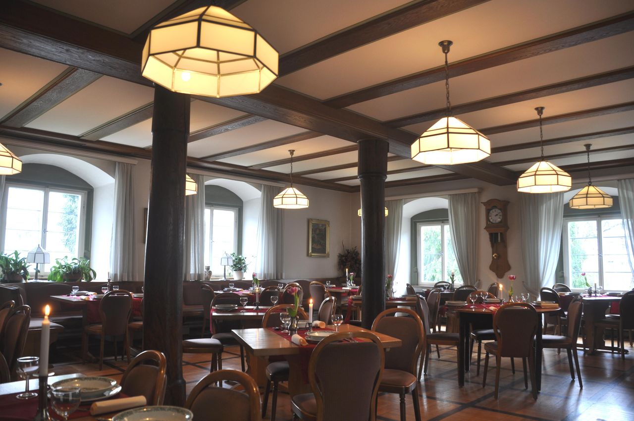 Rest der Welt   Hotel Restaurant Schloss Döttingen image 1237
