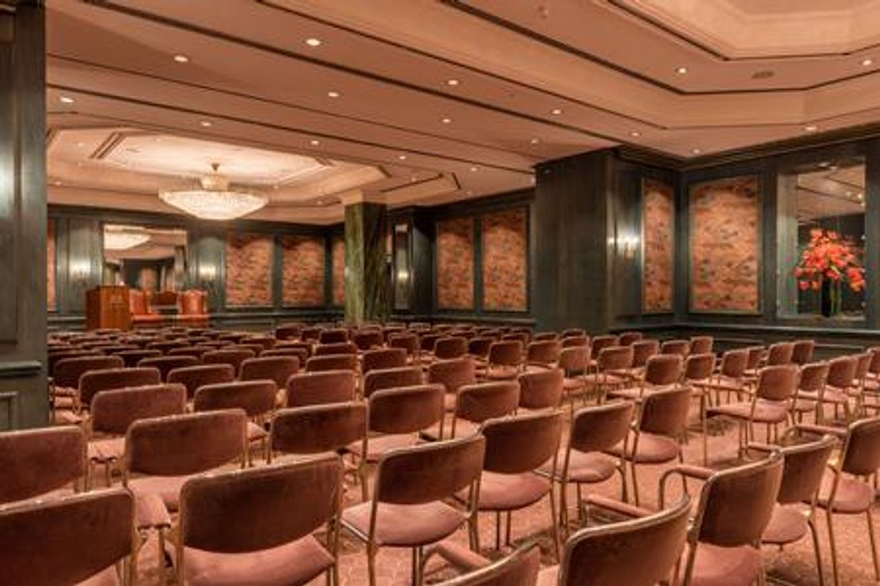 Mainz   Hotel Nassauer Hof image 2364