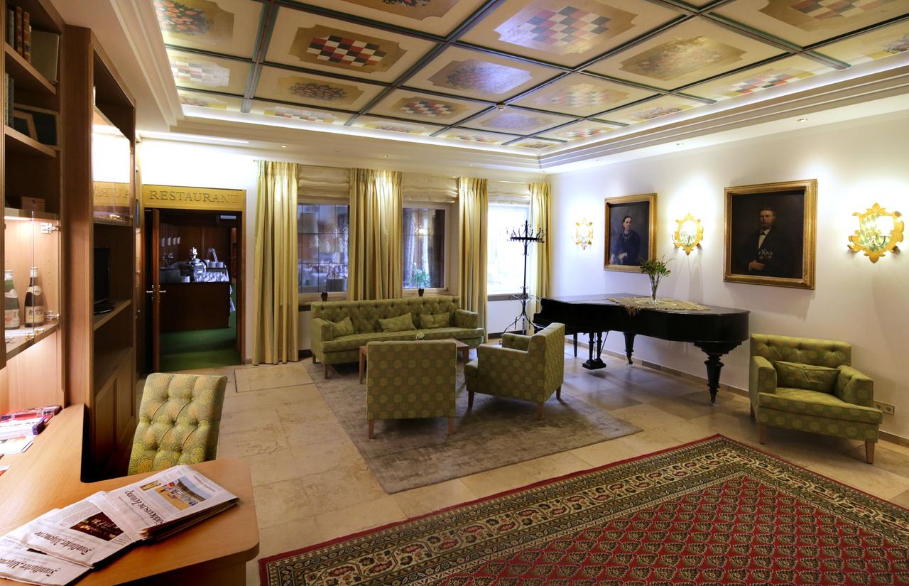 Rest of the World   Bayerischer Hof Freising image 4597