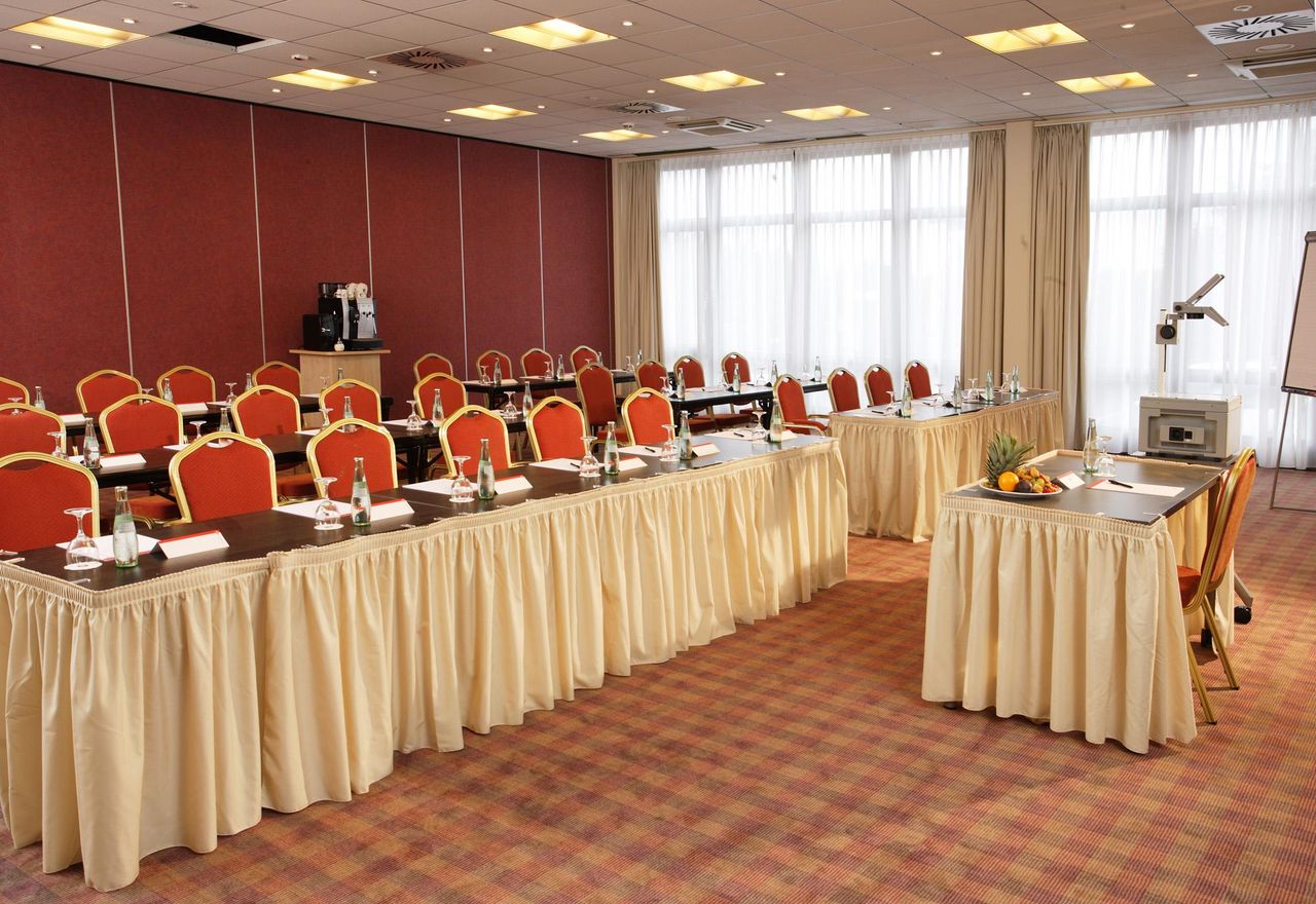 Rest of the World   RAMADA Hotel Bochum image 5731