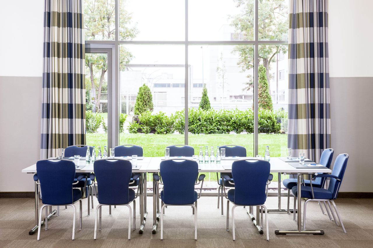 Frankfurt   NH Frankfurt Niederrad image 5067