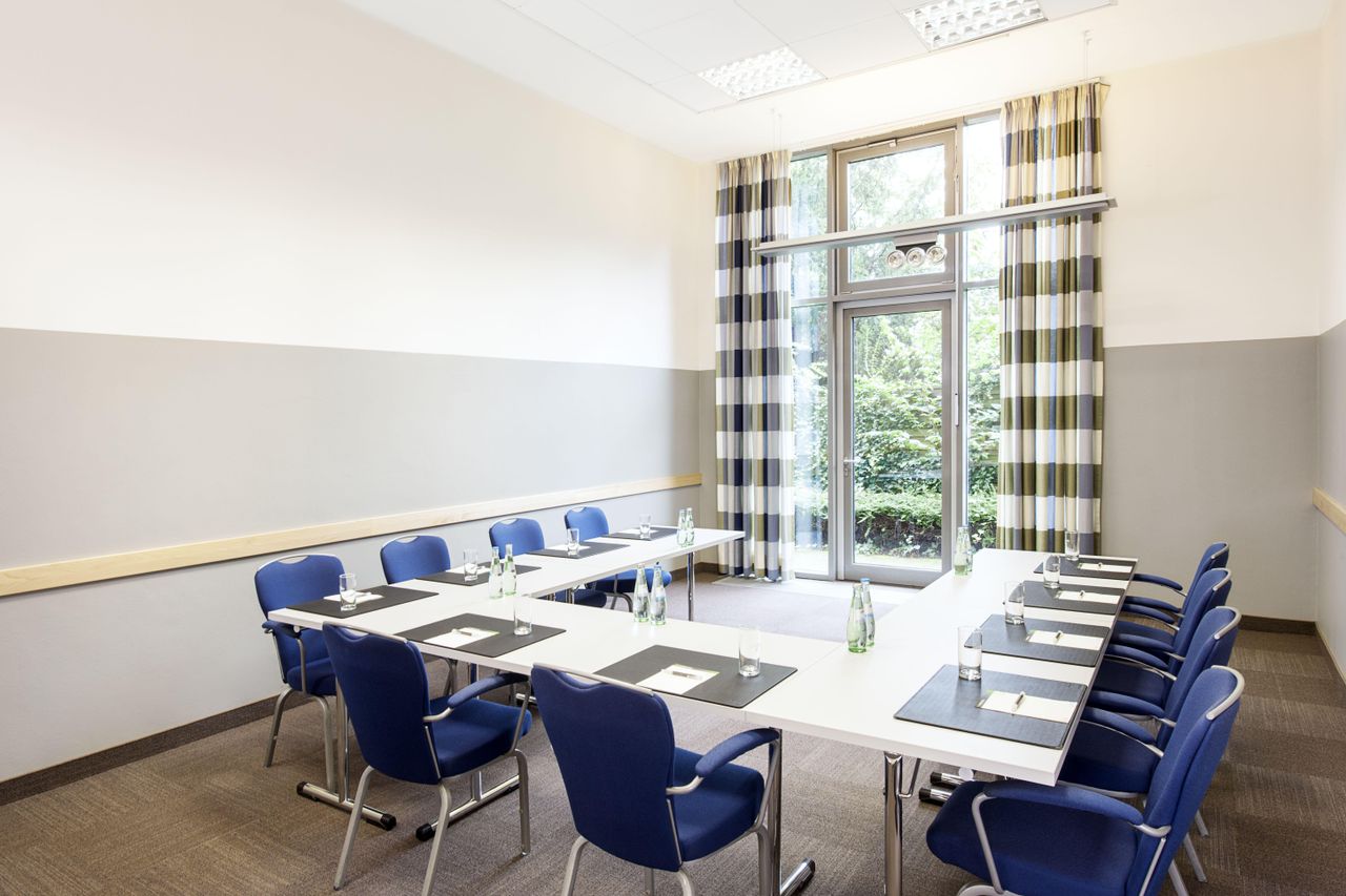 Frankfurt   NH Frankfurt Niederrad image 5077