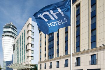 Rest of the World   NH Wien Airport image 5156