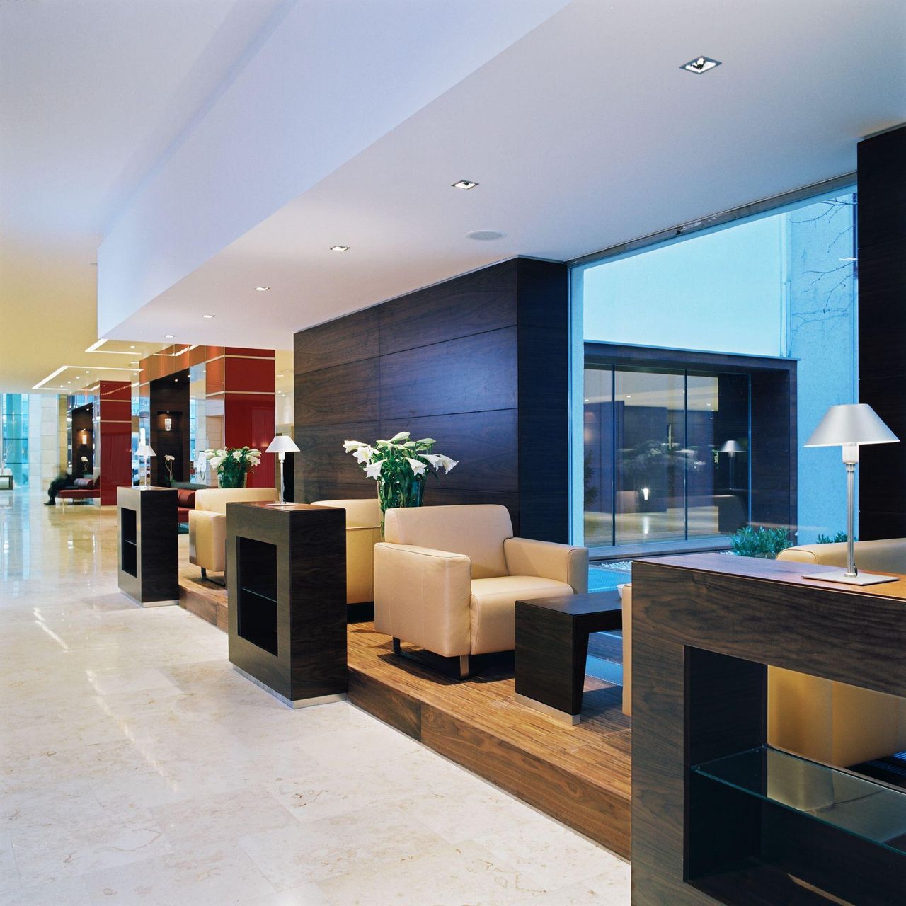 Rest of the World   NH Wien Airport image 5170