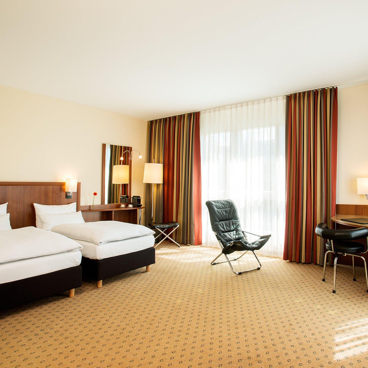 Munich   NH München Dornach image 5222