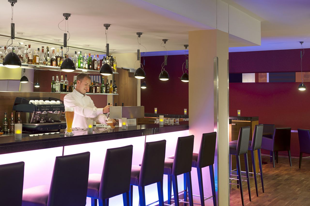 Munich   NH München Dornach image 5229