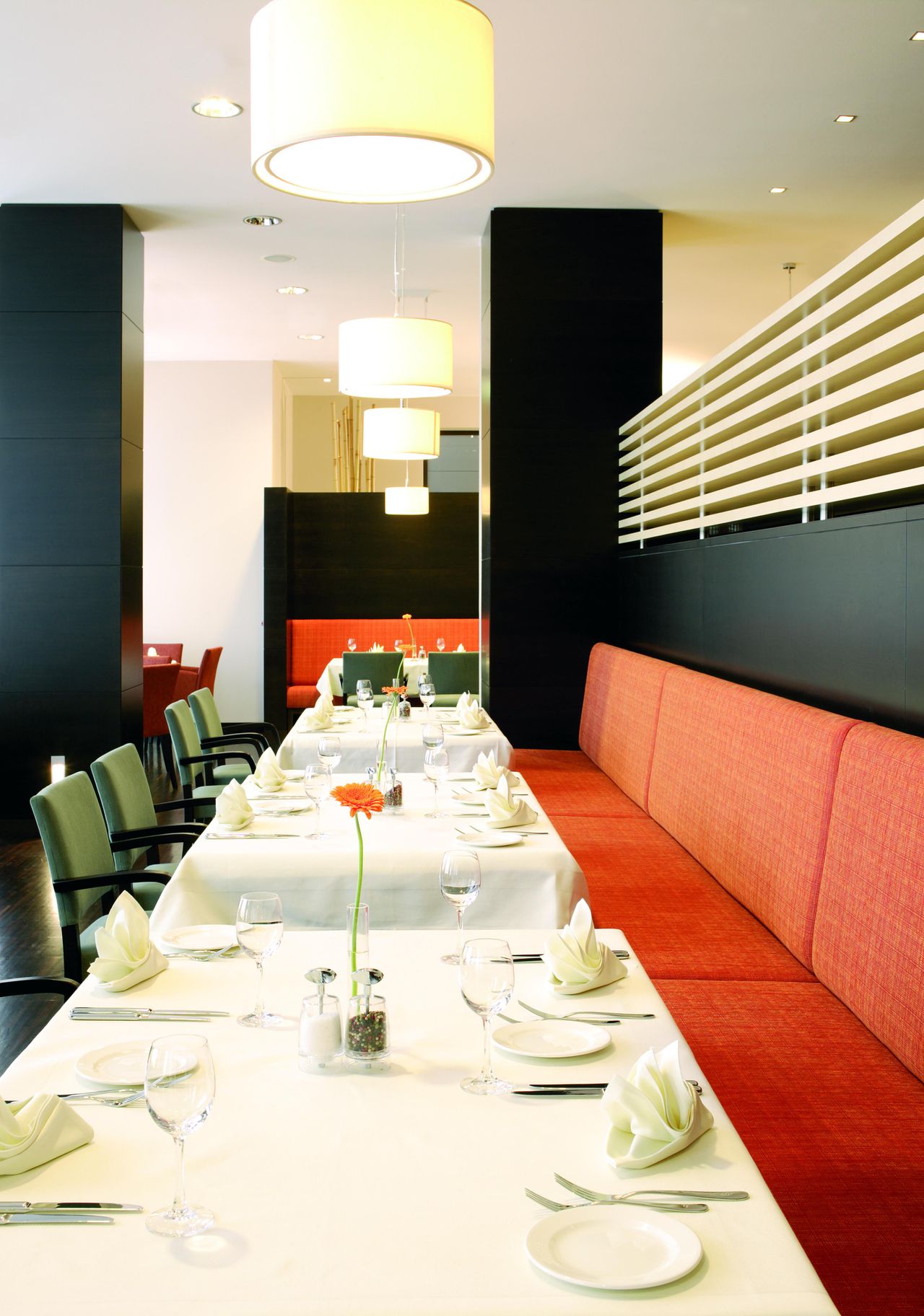 Stuttgart   NH Stuttgart Airport image 5336