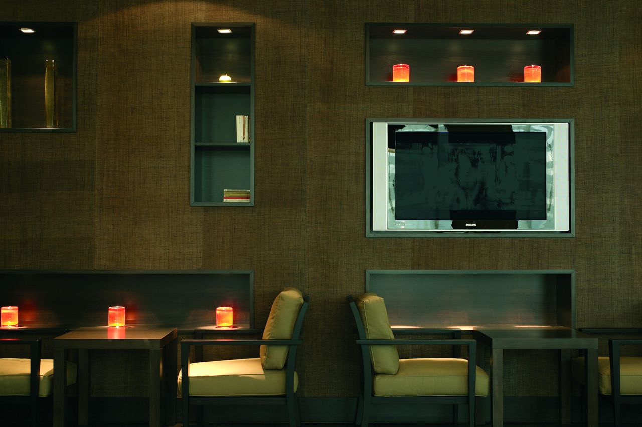 Stuttgart   NH Stuttgart Airport image 5342