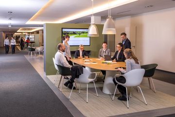 Rest of the World   Lufthansa Seeheim - More than a Conference Hotel image 1