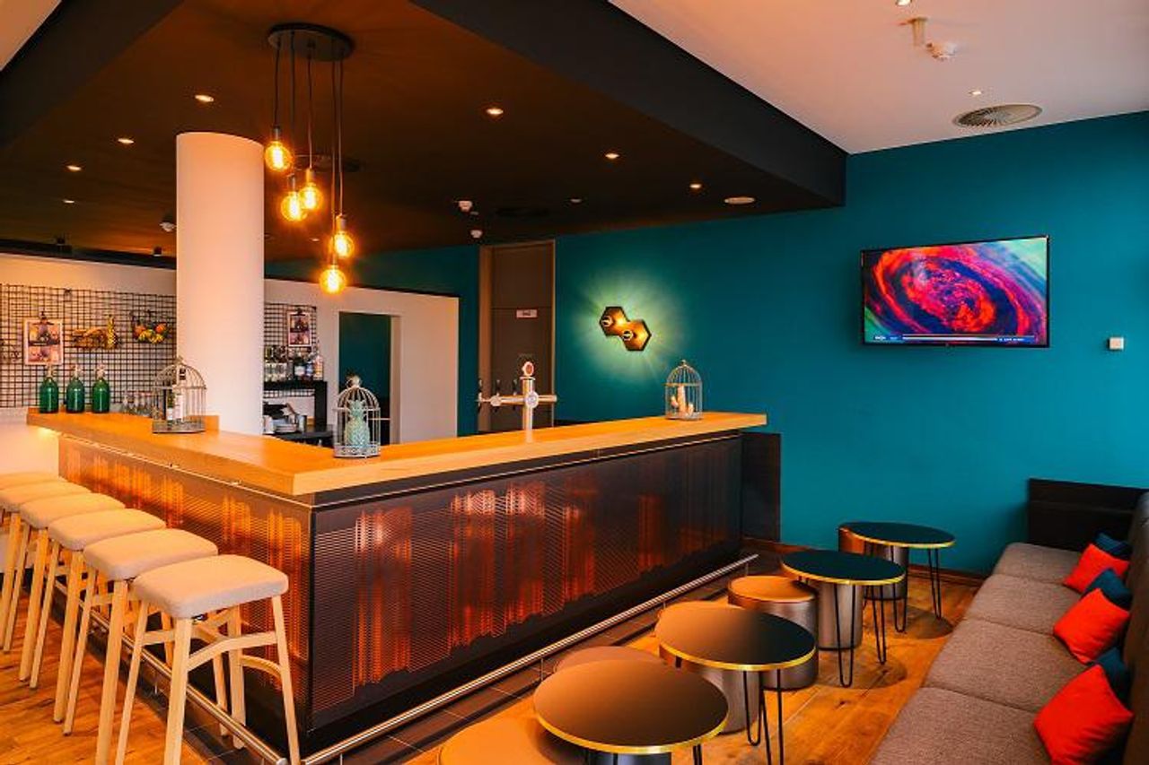 Rest der Welt   Vienna House Easy Wuppertal image 1