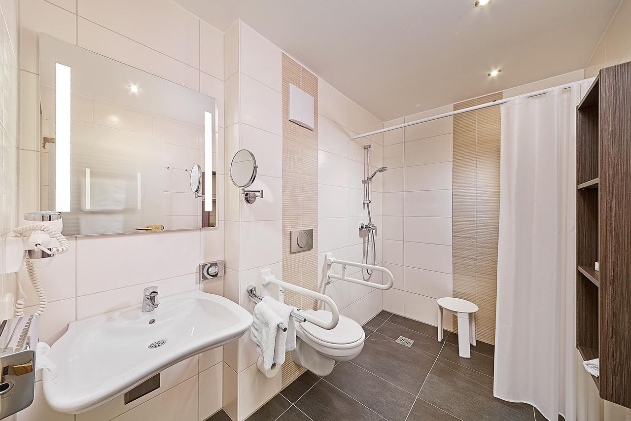 Rest of the World   Vitalhotel Sonneck - Greenline Hotel image 1