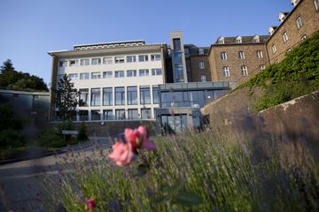 Rest der Welt   Rosa Flesch - Tagungszentrum image 1