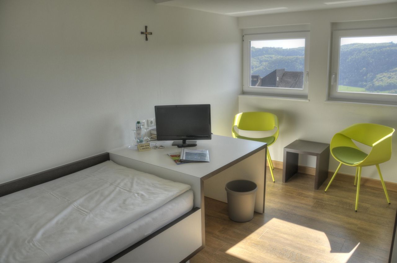 Rest der Welt   Rosa Flesch - Tagungszentrum image 1