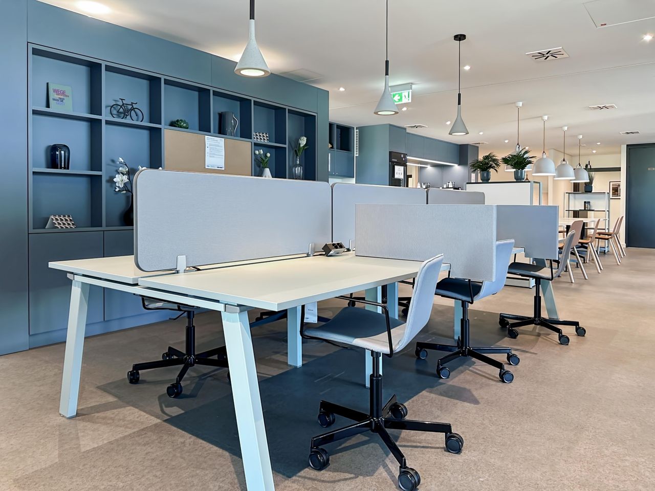 Konstanz Coworking Bedrijvencentrum Regus Constantia Blue image 4