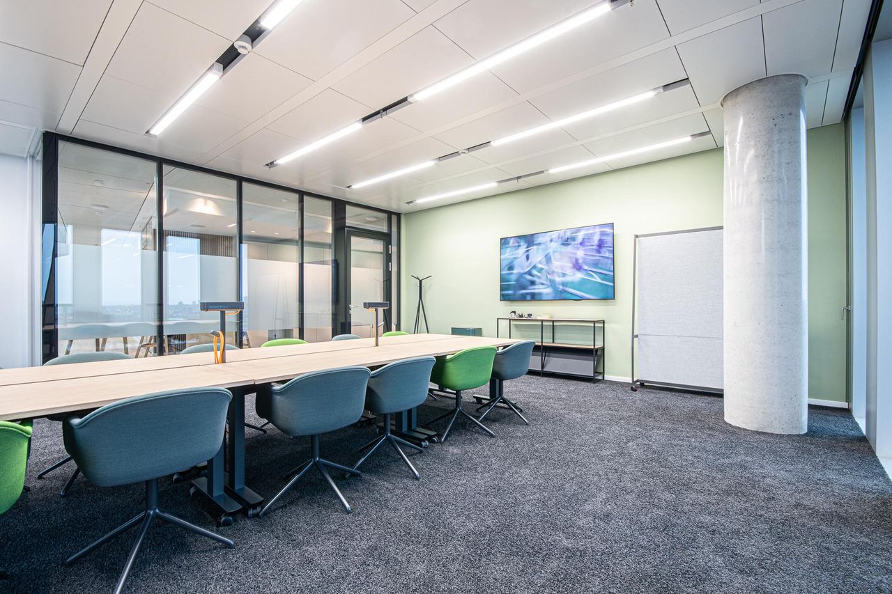 Frankfurt am Main Mobiles Arbeiten Coworking spaces Rivvers Frankfurt Senckenberg Turm - (ehem. SleevesUp!) image 4