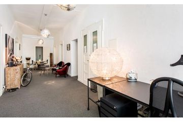 München Kundengespräch Business Center I-Love-Energy image 4