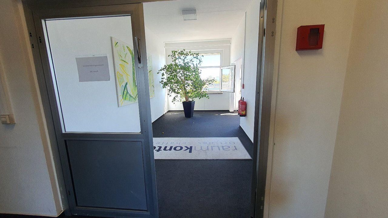 Rest of the World   Seminarraum image 7