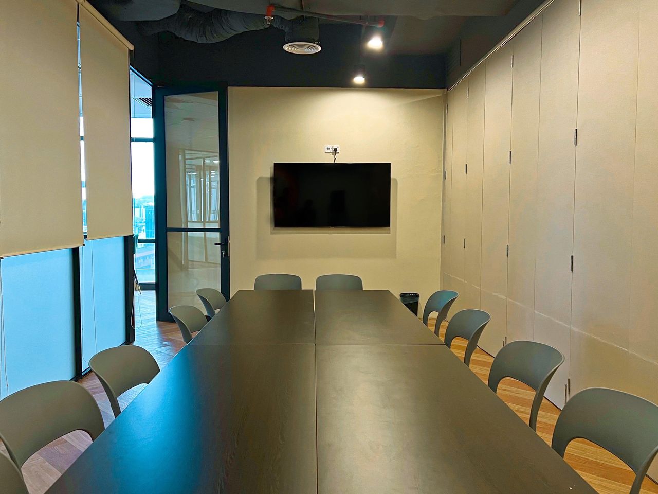 Kuala Lumpur  Office desk WORQ Bangsar image 11