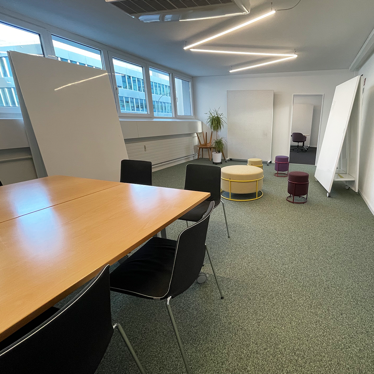 Muttenz Kunden-Meeting Meeting room new work neuewelt image 13