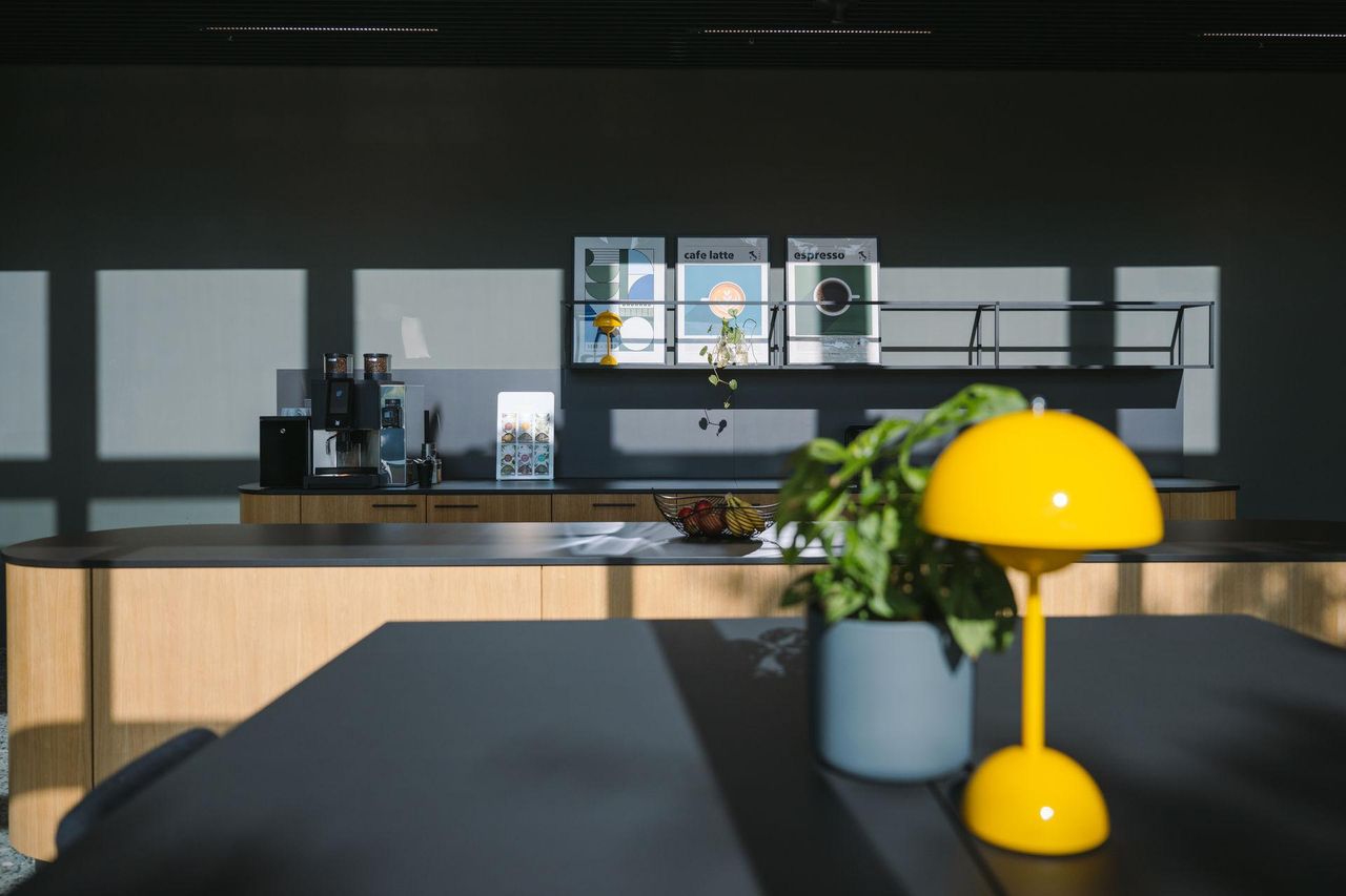 Hamburg Mobiles Arbeiten Meetingraum Edge Workspaces HafenCity Hamburg image 8