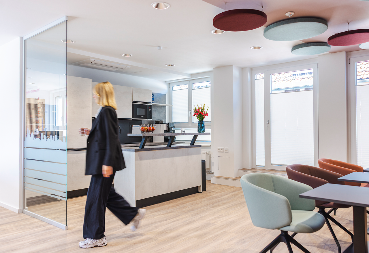 Stuttgart Coworking Bedrijvencentrum ecos work spaces in Stuttgart - Königstraße image 2